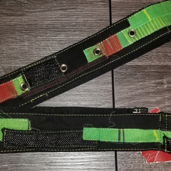 AVENTURE DES TOILES ARTIST PAINTED BELT
AVENTURES - Picture 8 of 10